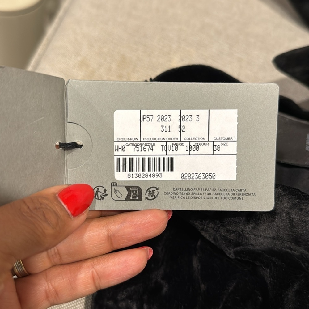 NWOT Balenciaga Black Velvet Pants Boots Heels Sz 38 - Picture 8 of 8